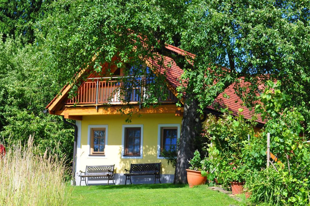 Haus Schoenegger Hotel Kitzeck im Sausal Eksteriør billede